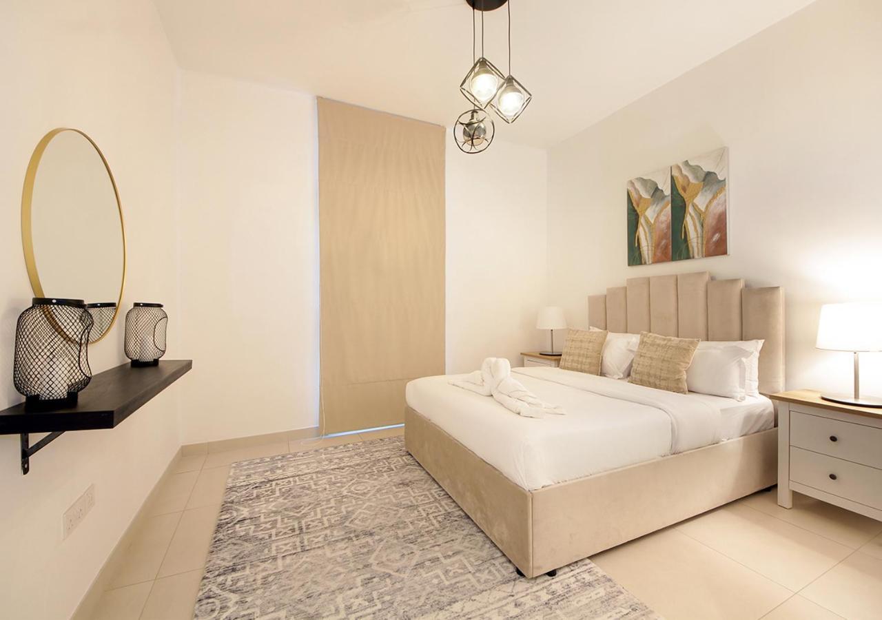 Upscale2br In Burj Crown Pool,gym & Stunning Views Apartment