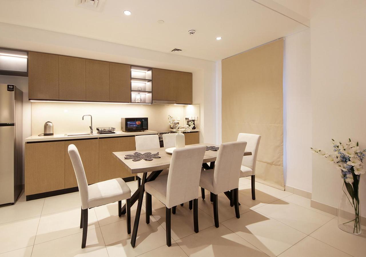 Upscale2br In Burj Crown Pool,gym & Stunning Views