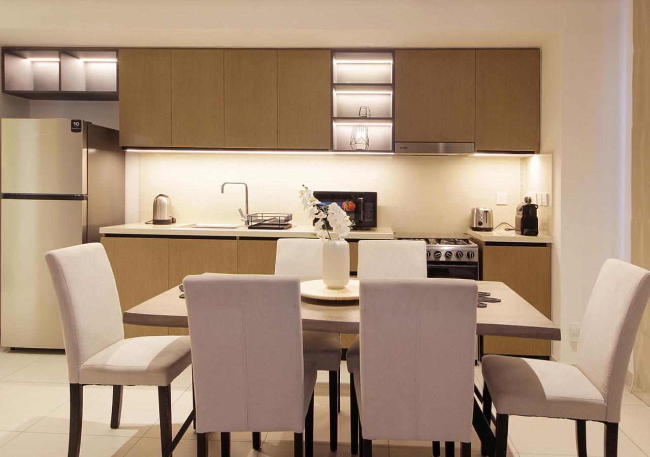 Upscale2br In Burj Crown Pool,gym & Stunning Views Apartment *