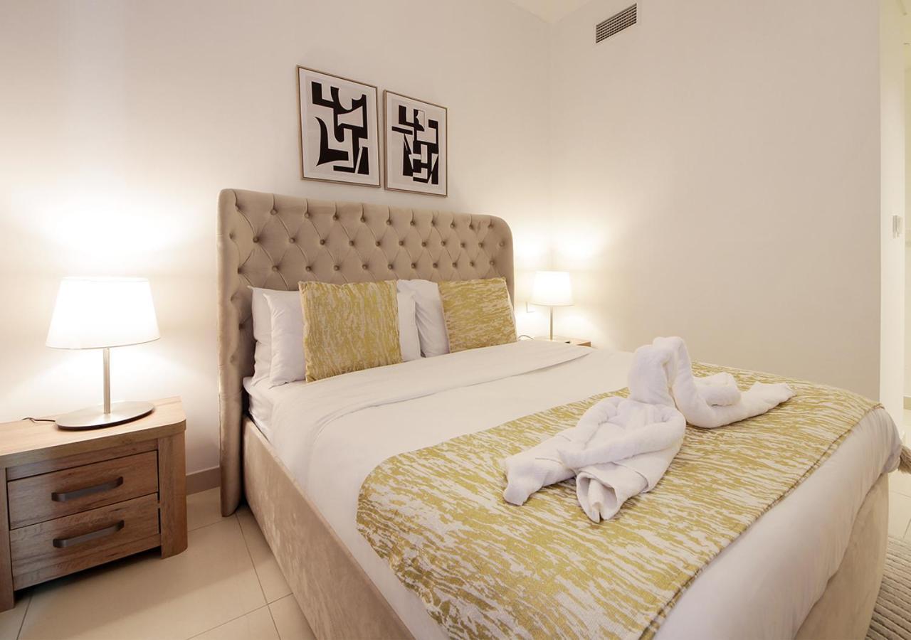 Upscale2br In Burj Crown Pool,gym & Stunning Views Apartment *