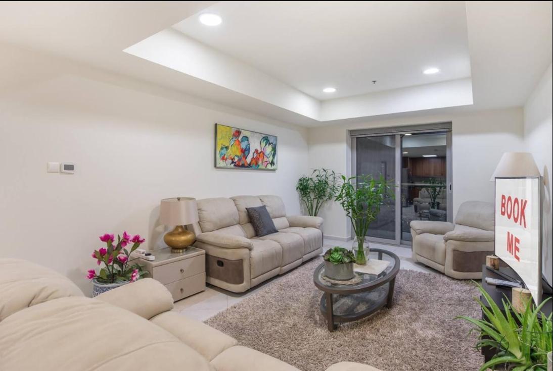 Scenic 2br Near In Princess Tower Marina * Dubai
