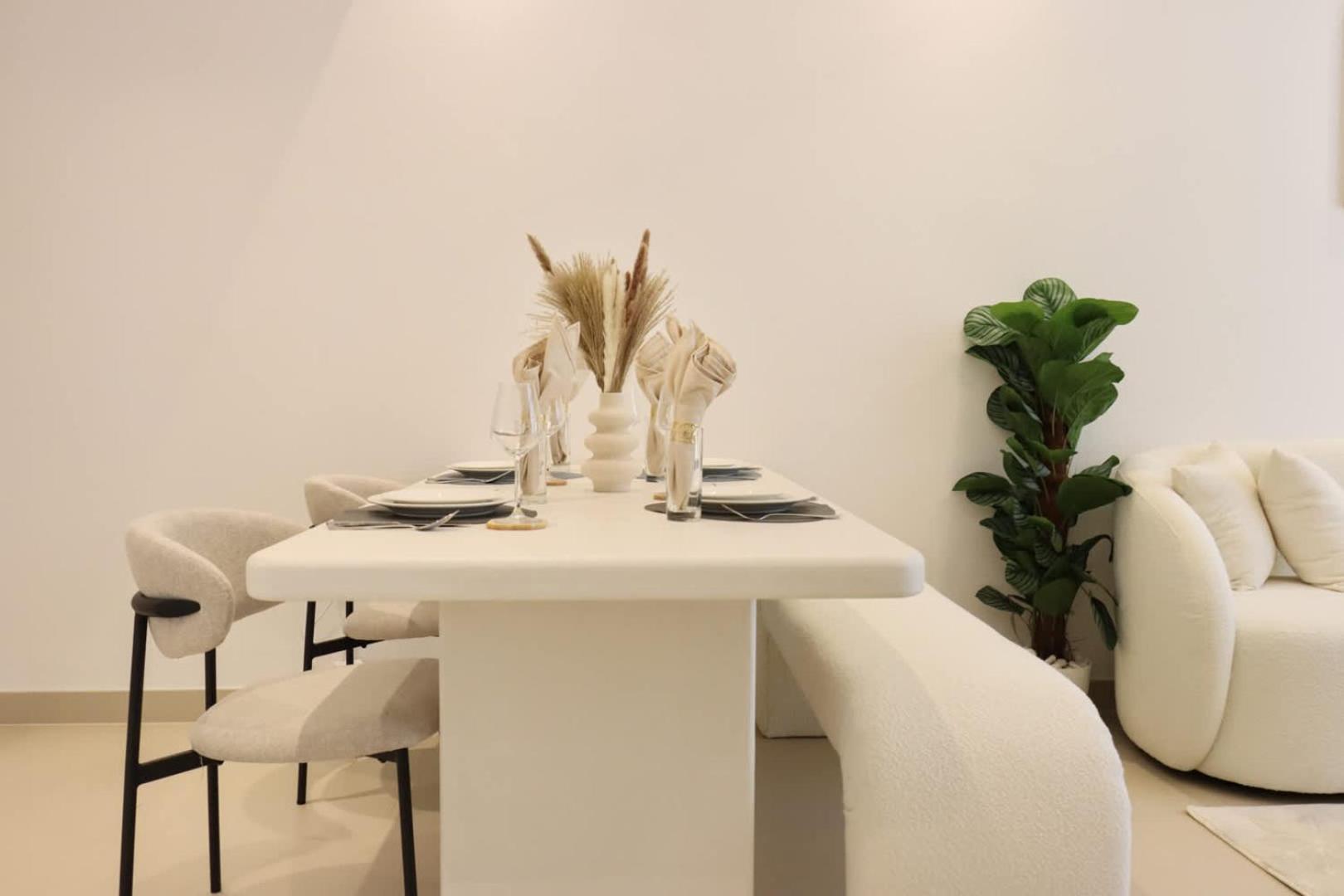 Livbnb-luxurious 1bhk In The Heart Of Marina Apartment *