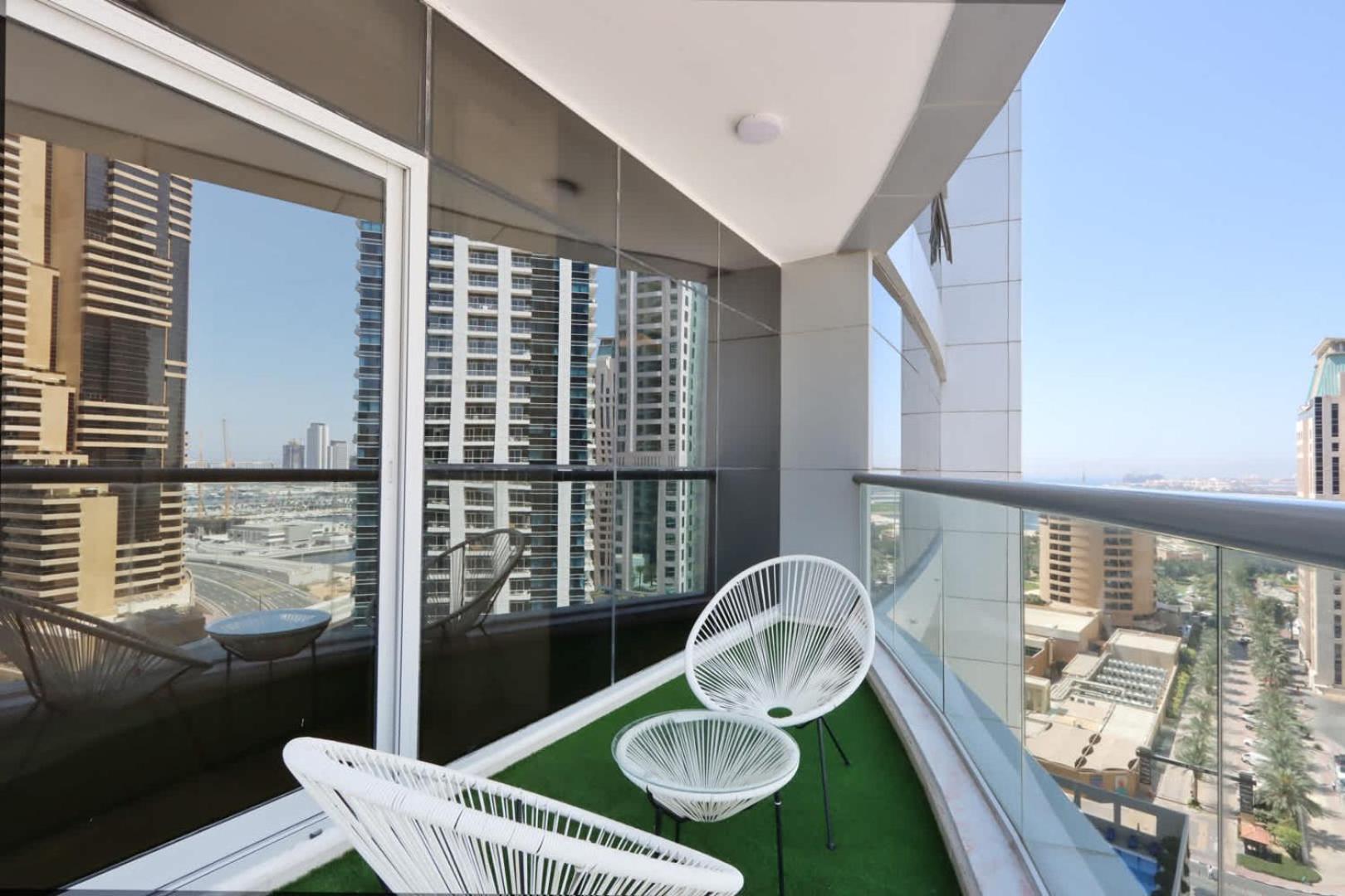 Livbnb-luxurious 1bhk In The Heart Of Marina Apartment Dubai