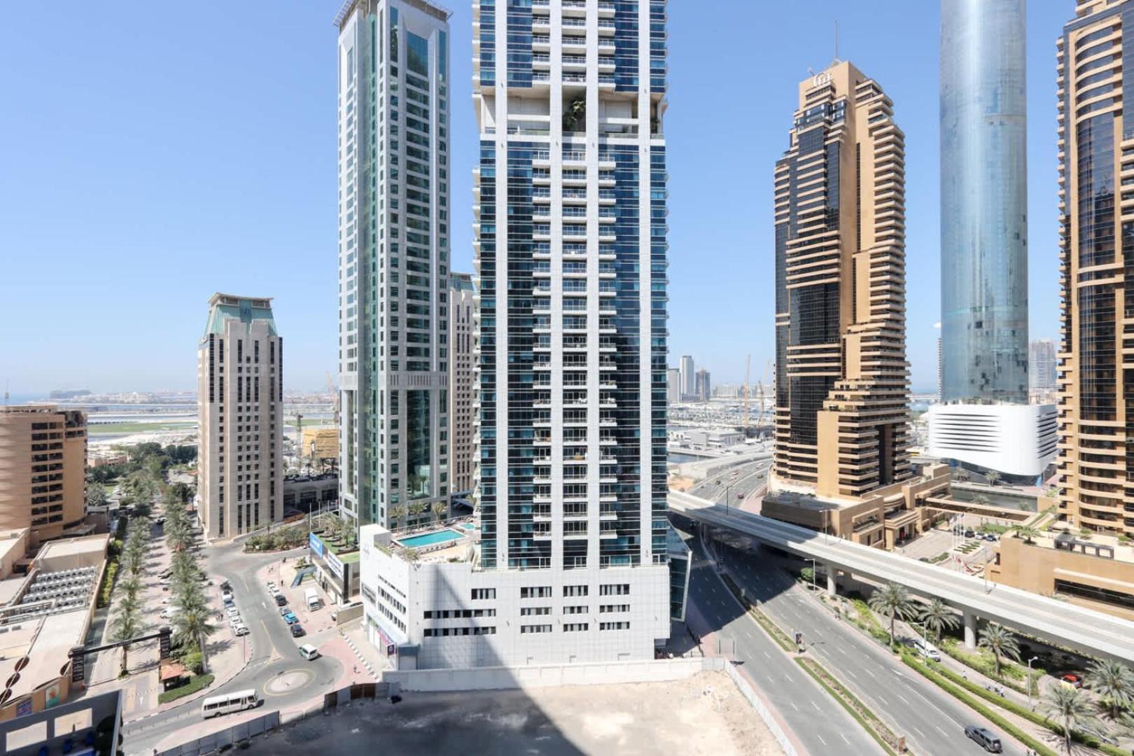 Apartment Livbnb-luxurious 1bhk In The Heart Of Marina