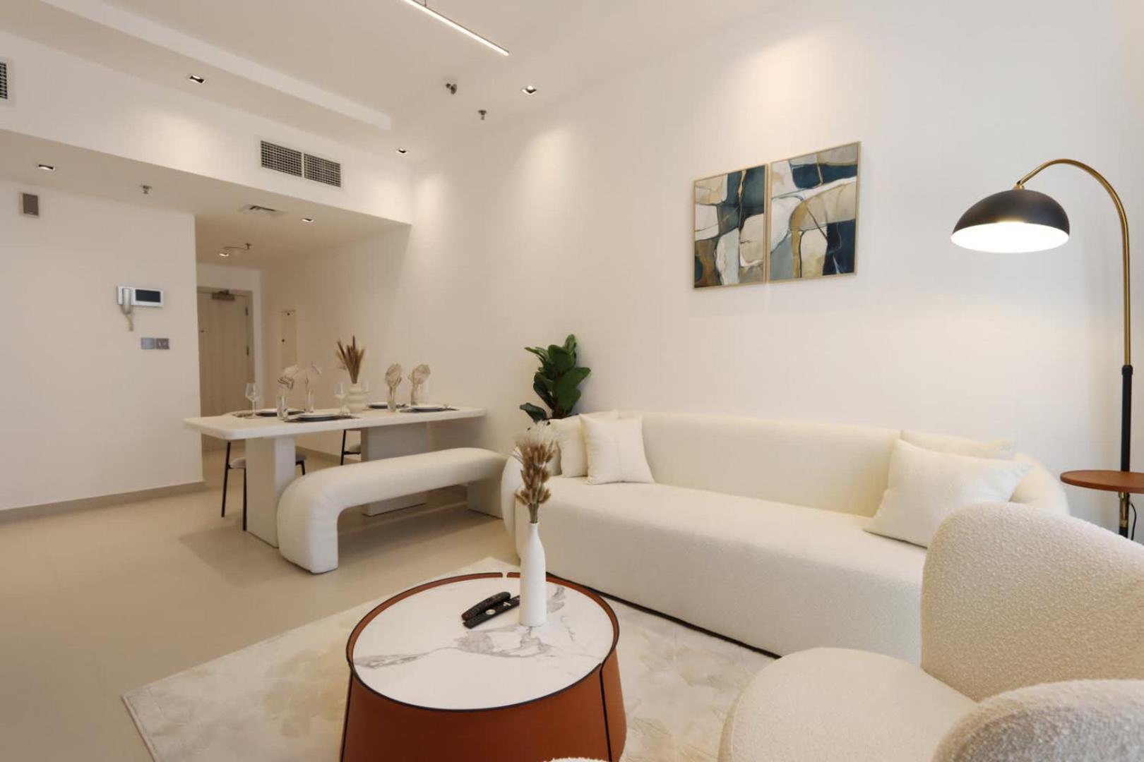 Livbnb-luxurious 1bhk In The Heart Of Marina * Dubai