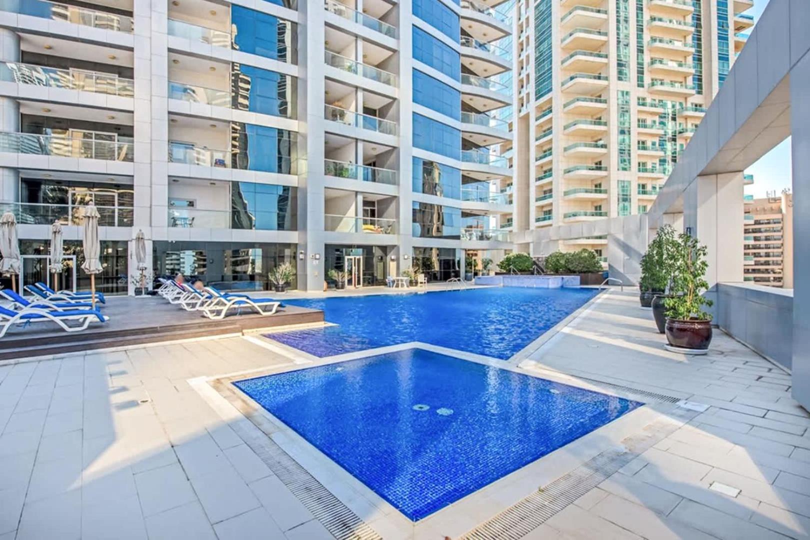 Apartment Livbnb-luxurious 1bhk In The Heart Of Marina Dubai