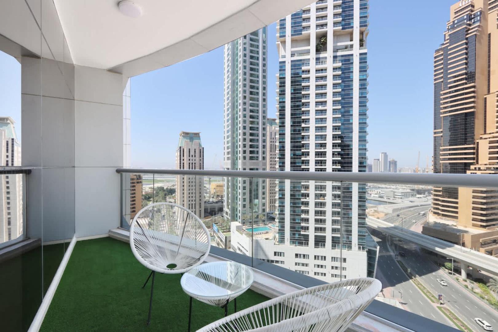 Livbnb-luxurious 1bhk In The Heart Of Marina *