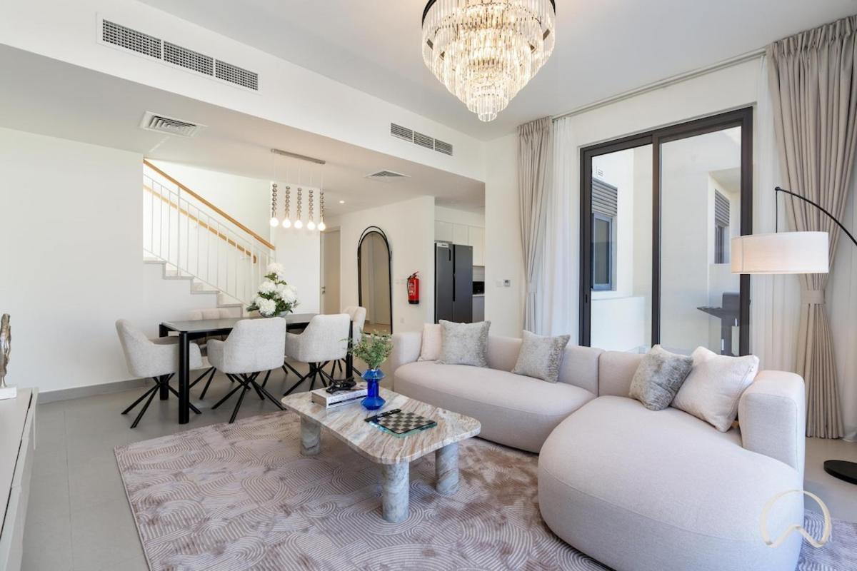 4br In Hills Estate Holiday home *