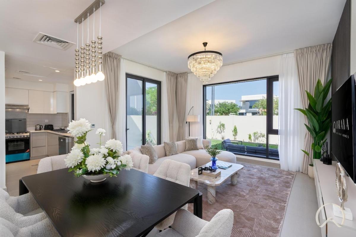 Holiday home 4br In Hills Estate Dubai