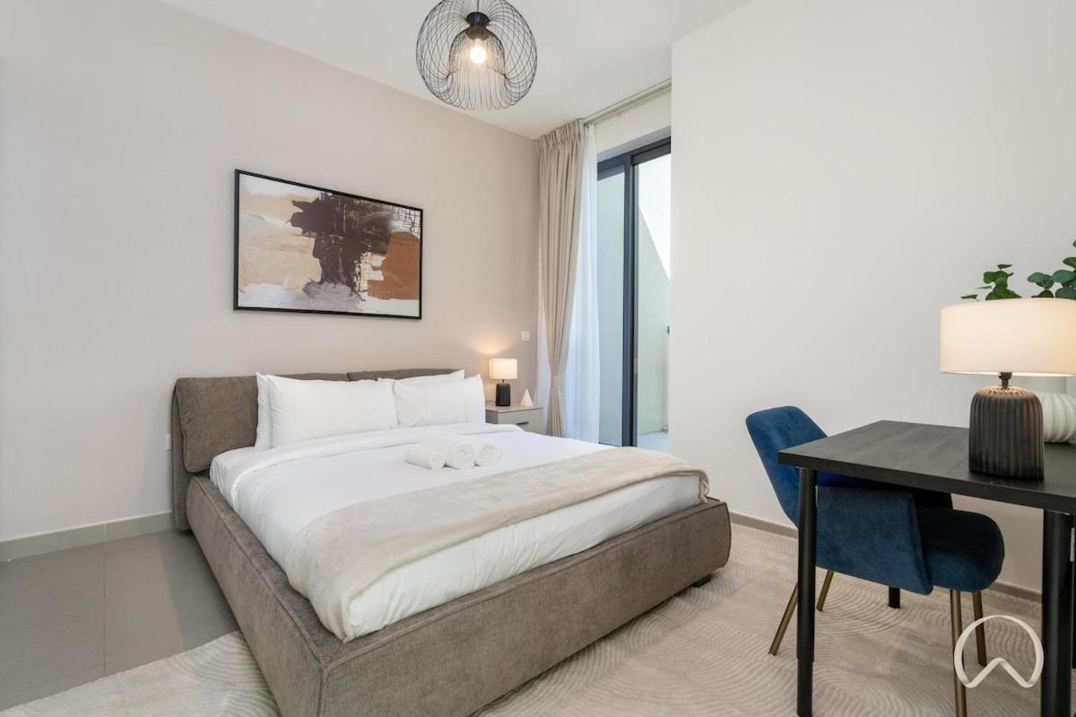 4br In Hills Estate * Dubai