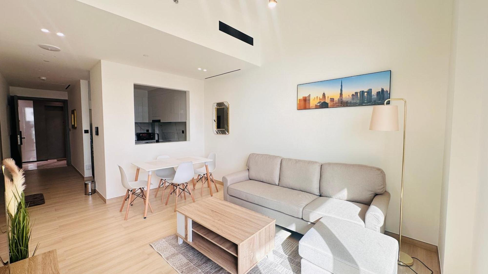 Homestay Oyo 1287 Fully Furnished 1bed At Jvc Dubai