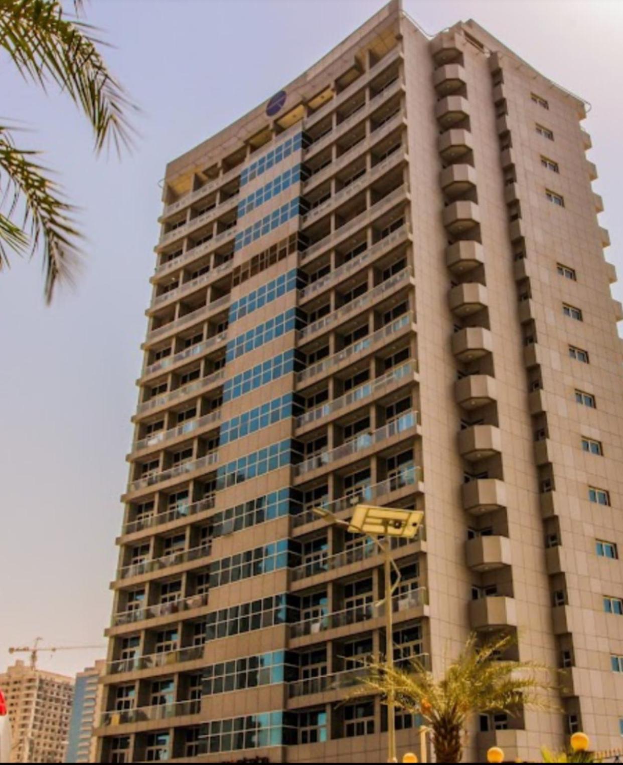 Apartment Phineek Exquisite Luxury Uniestate Sports