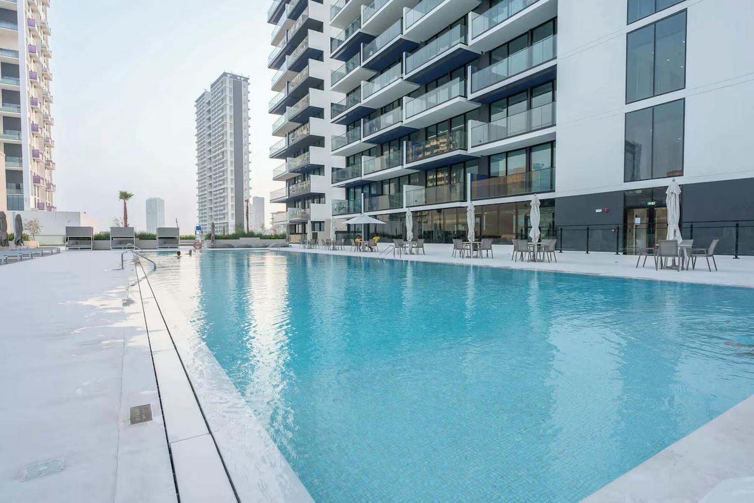 New Jvc 1br With 29th Floor View - Calm And Kid-ready Apartment