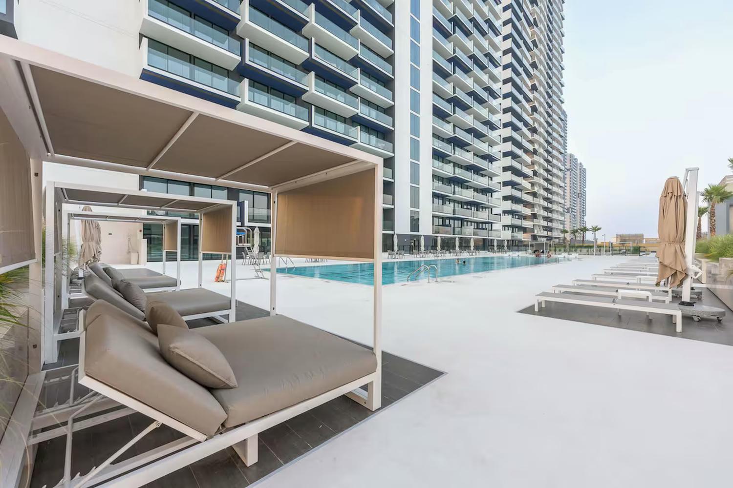New Jvc 1br With 29th Floor View - Calm And Kid-ready Apartment Dubai