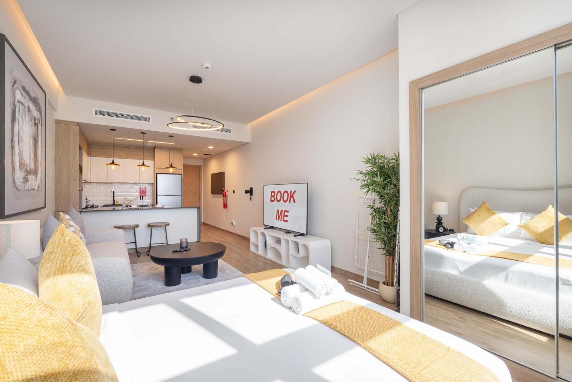 Mesmerizing Located In The Center Of Jvc *