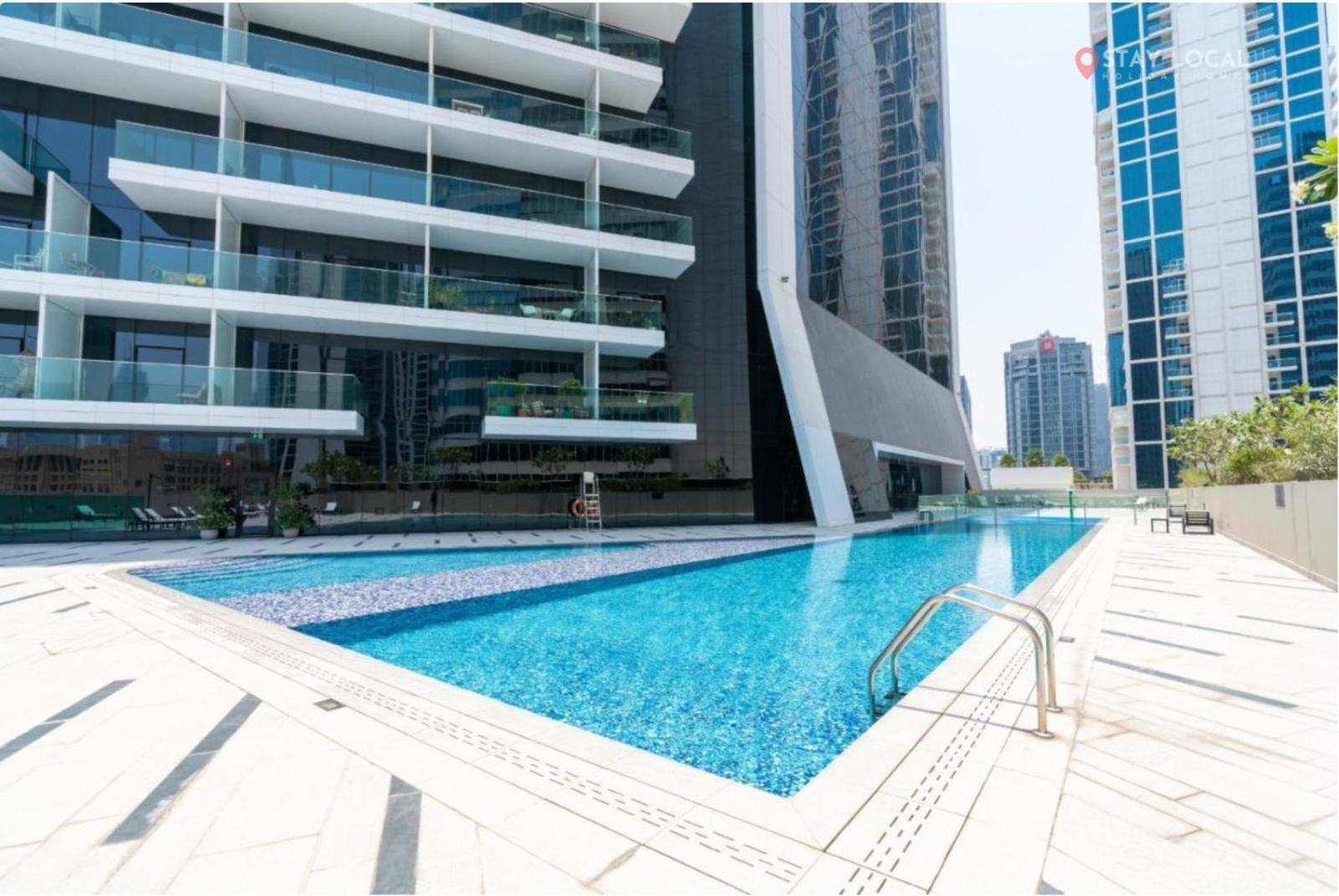 Downtown Dreams I Modern 2br Getaway I Iconic Full Burj Khalifa Views I Near Mall