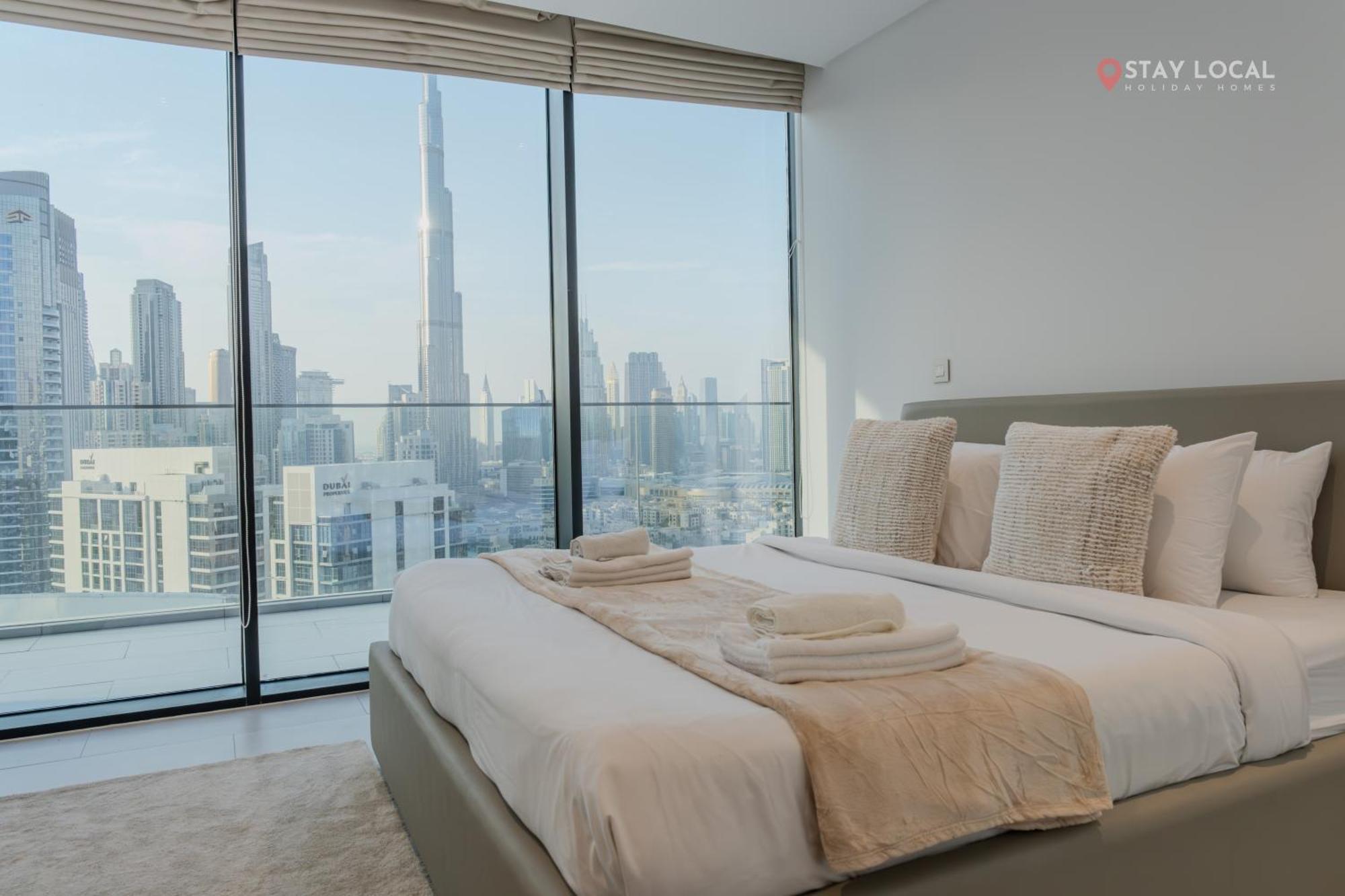 Apartment Downtown Dreams I Modern 2br Getaway I Iconic Full Burj Khalifa Views I Near Mall