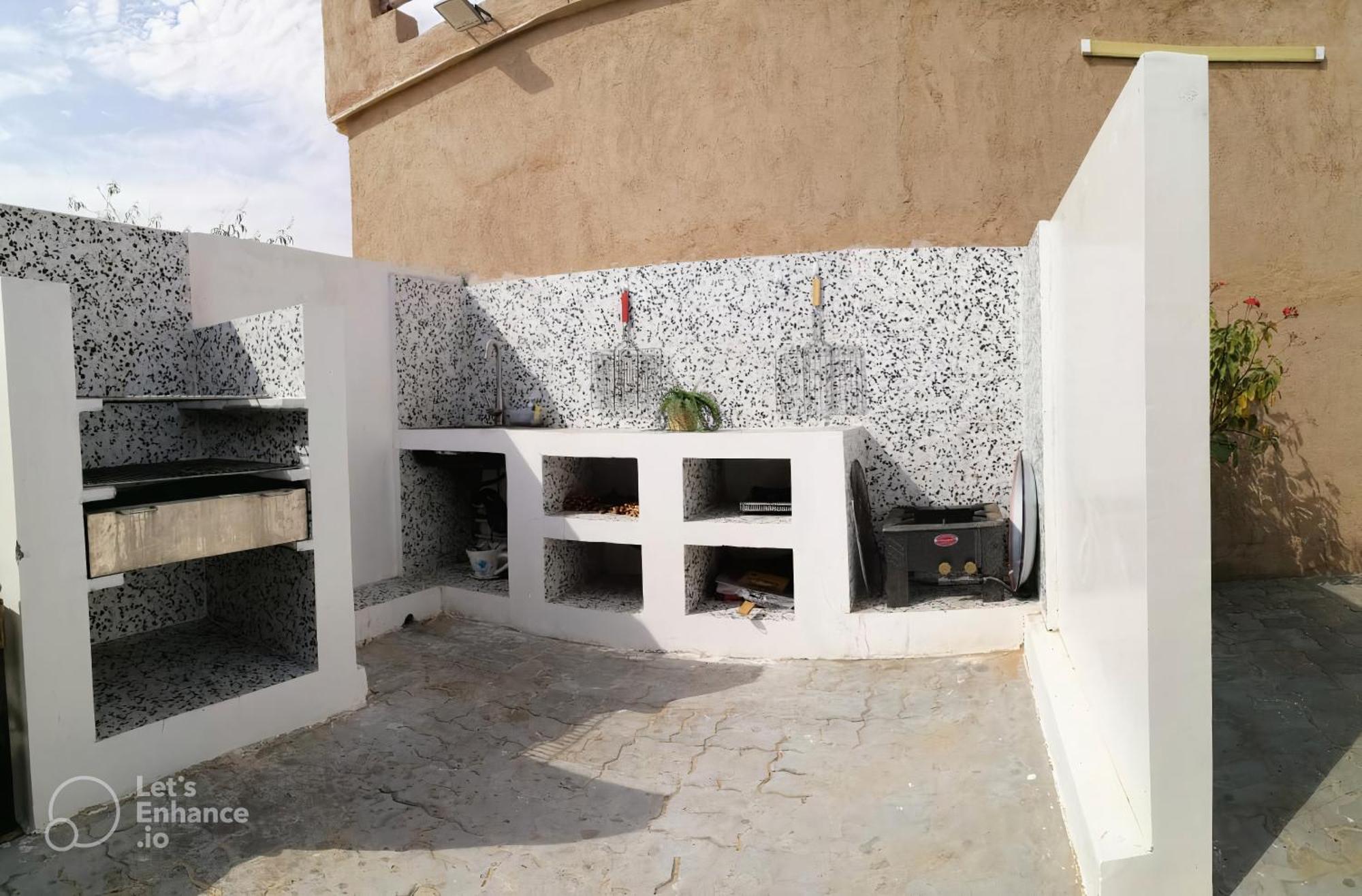 Al Damany * Dubai