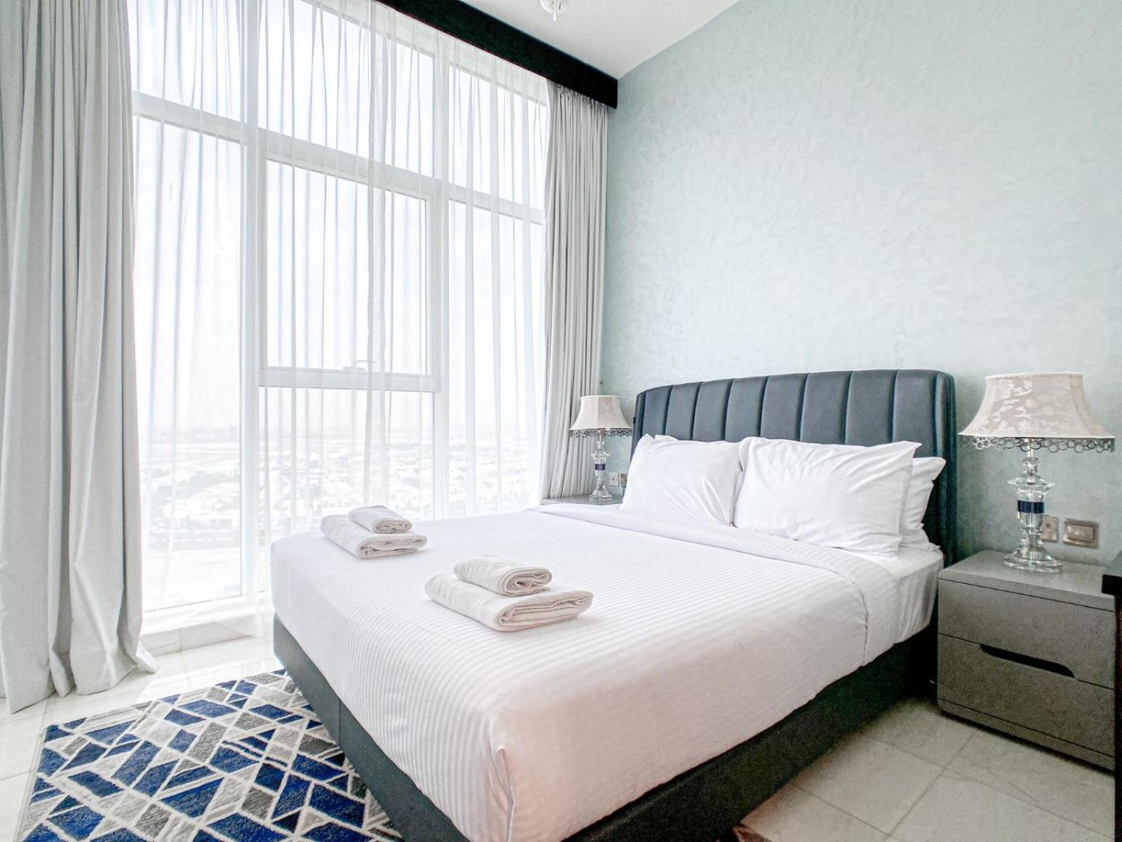 Chic Urban Escape 1br In Bayz By Danube-18 Dubai