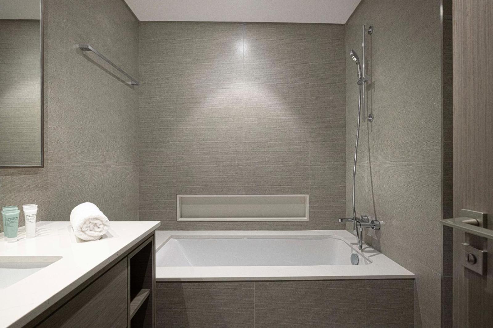 Luxury Burj And Fountain View 5 Min To Mall