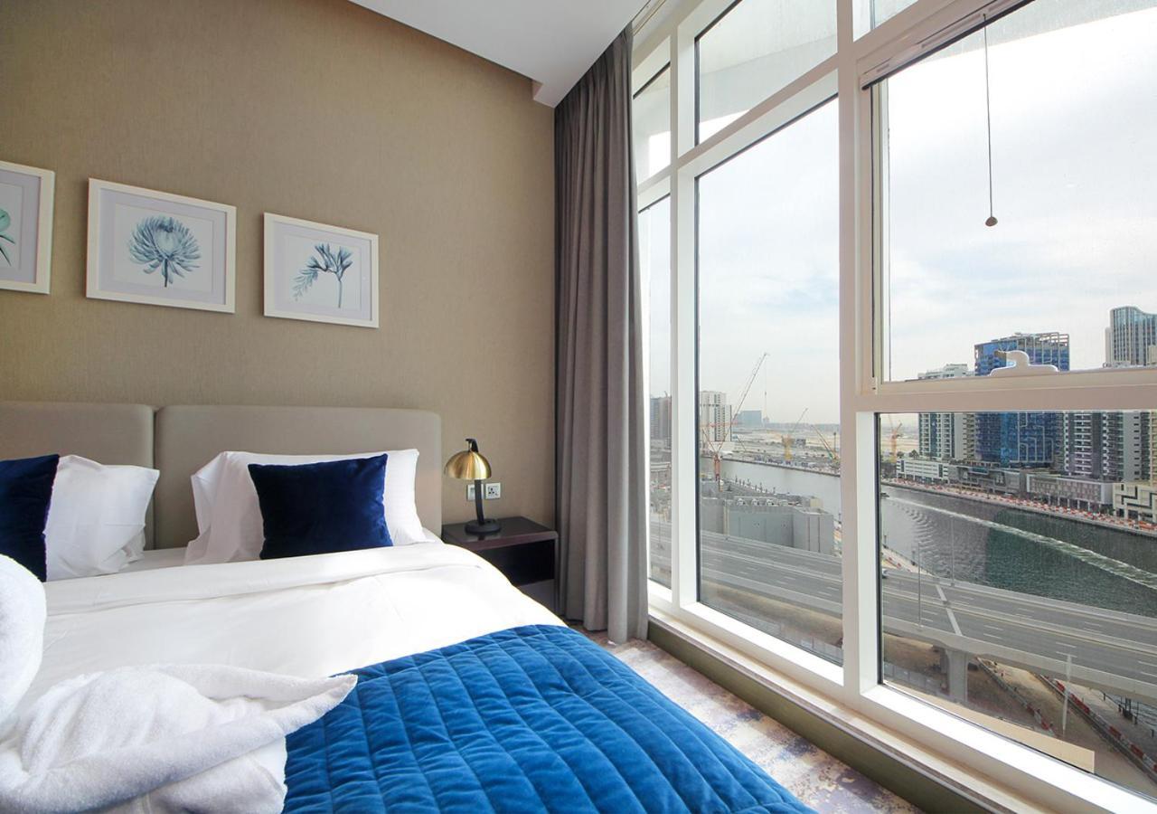Burj Khalifa & Canal View Luxestudio In Damacprive Apartment *