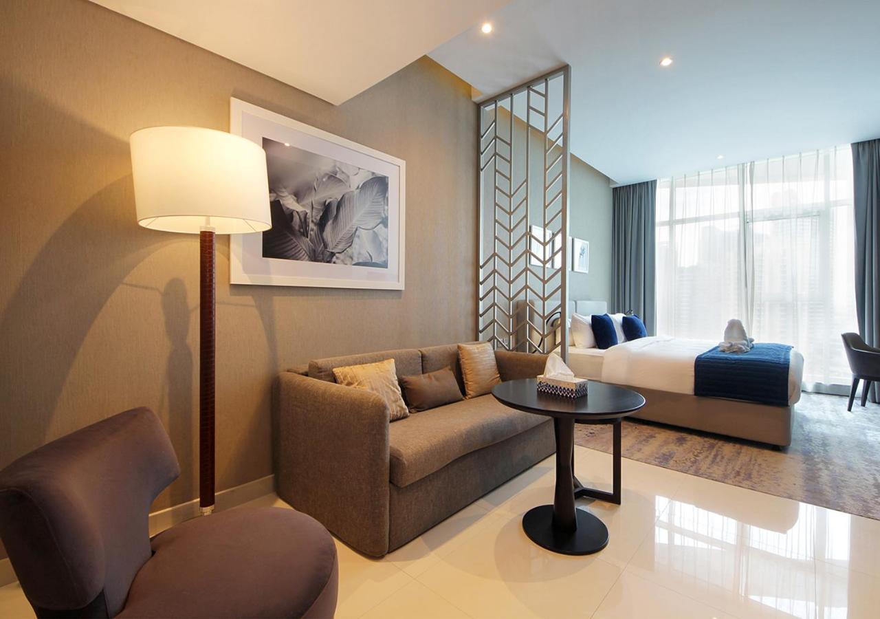 Burj Khalifa & Canal View Luxestudio In Damacprive Apartment Dubai