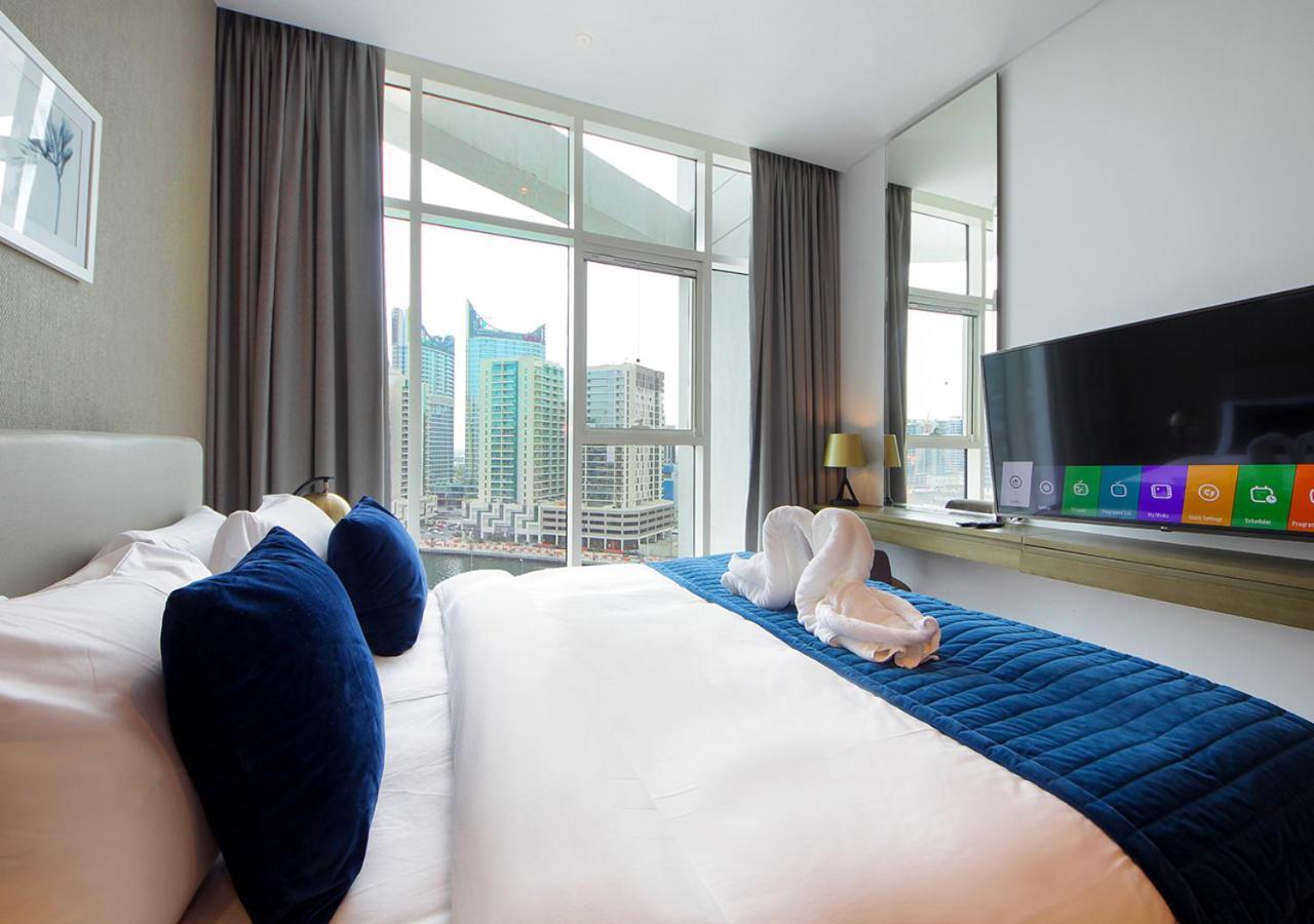 Burj Khalifa & Canal View Luxestudio In Damacprive Apartment Dubai