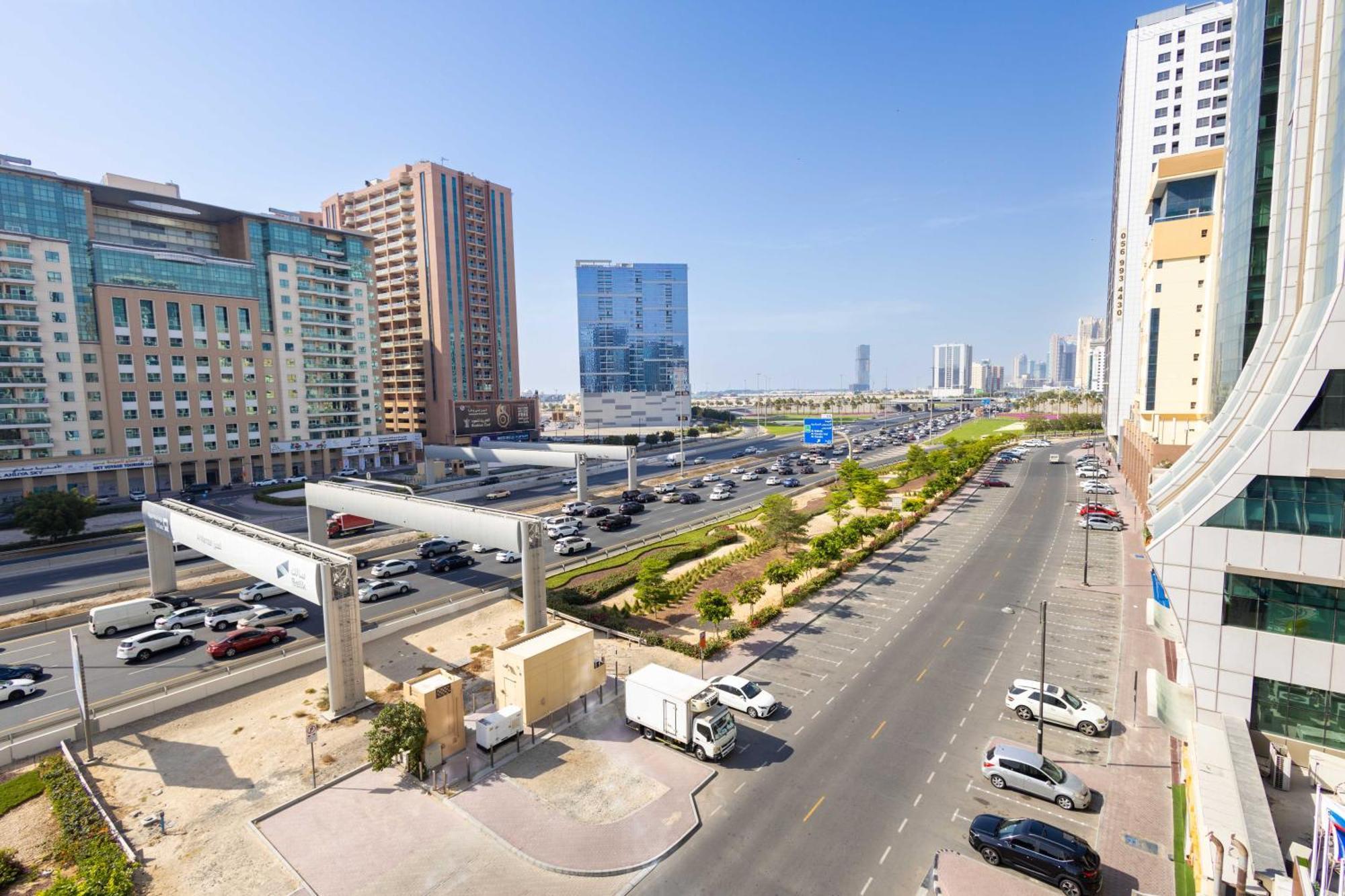 Exclusive Luxury In Al Nahda 1bhk Apartment Dubai