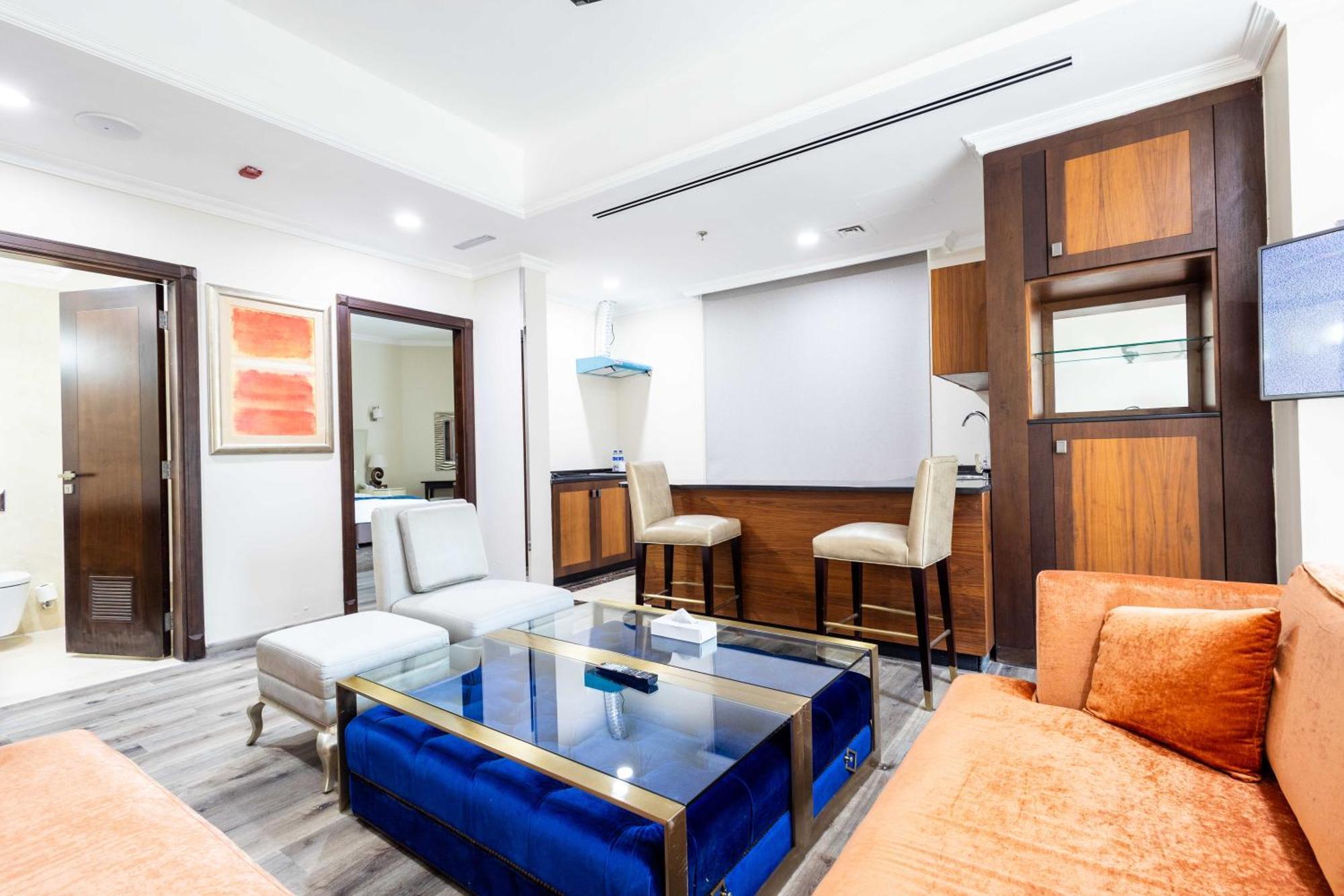 Exclusive Luxury In Al Nahda 1bhk Apartment *