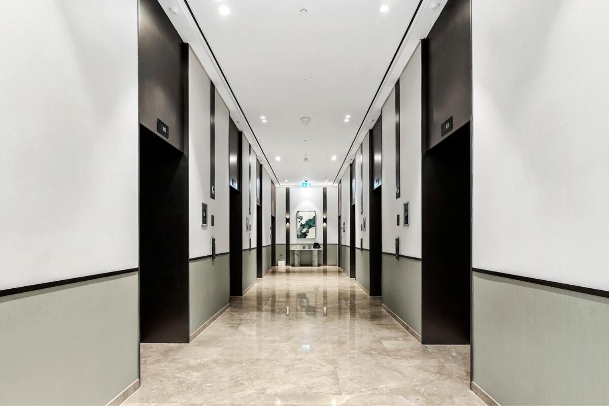 Apartment First Class 2br Burj Khalifa & Fountain View