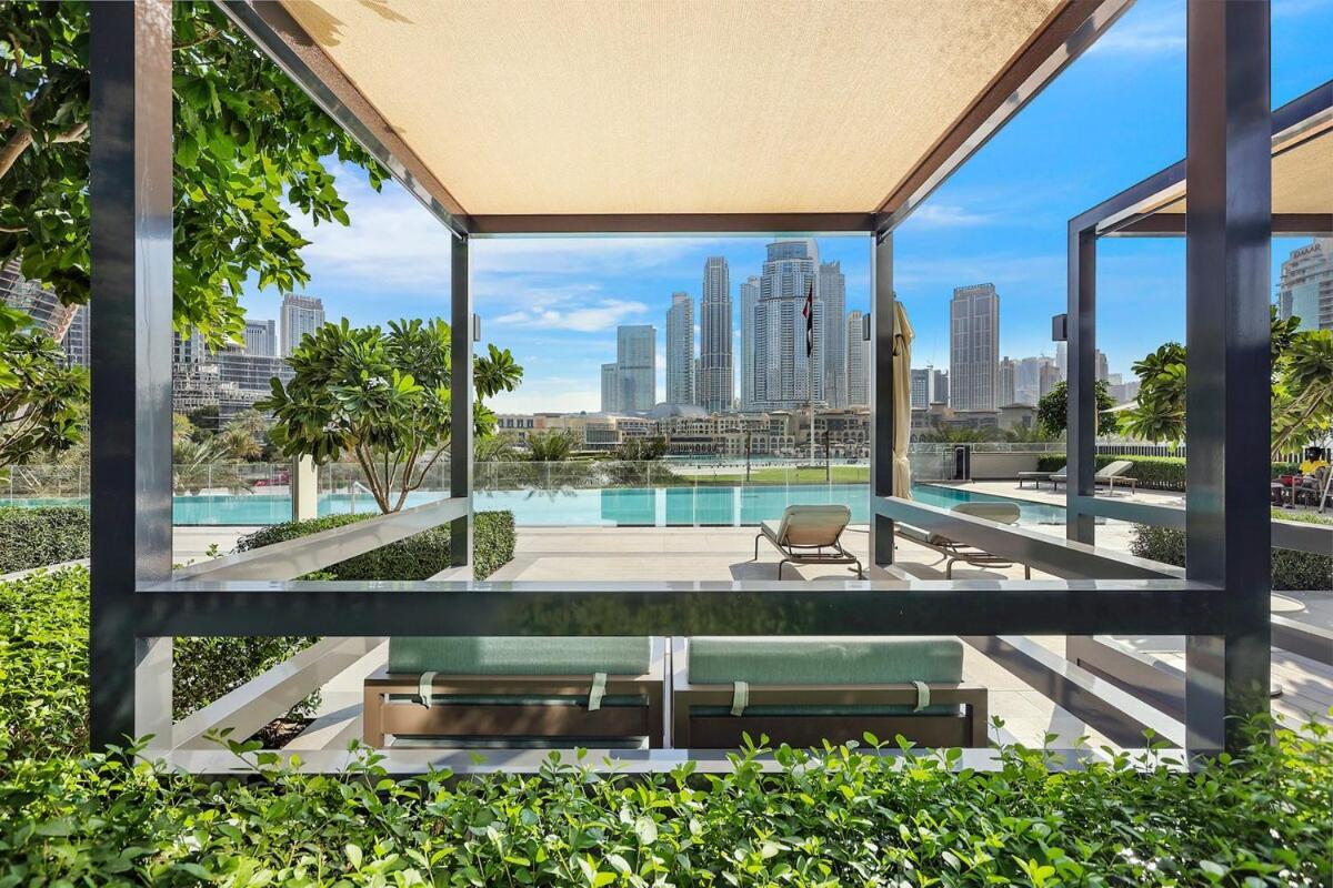 Apartment First Class 2br Burj Khalifa & Fountain View Dubai
