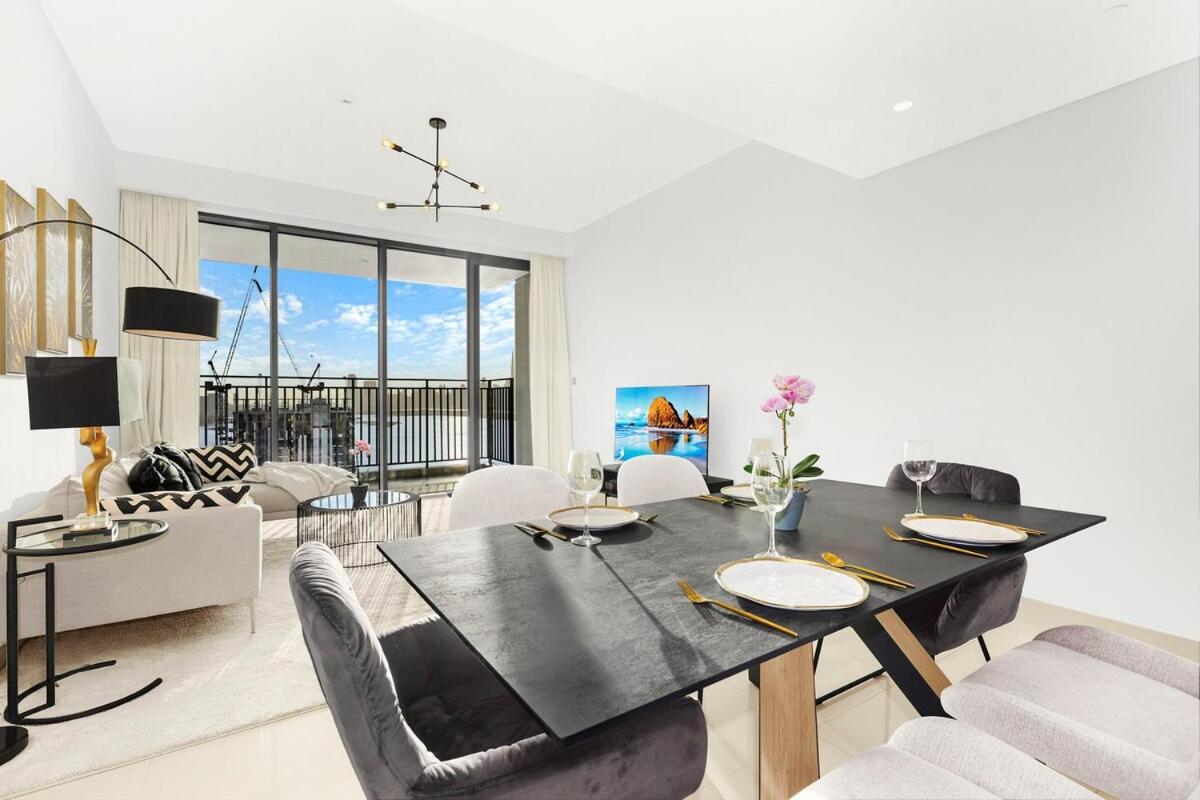 First Class 2br Creek Harbour & Burj Views Dubai