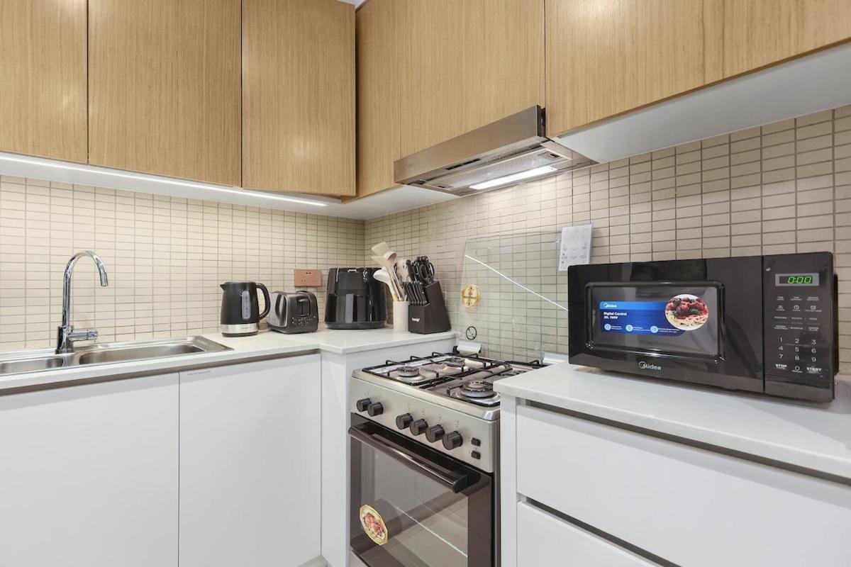 Apartment First Class 2br Creek Harbour & Burj Views Dubai