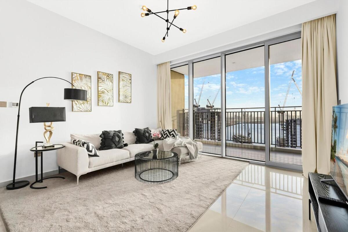 First Class 2br Creek Harbour & Burj Views Apartment *