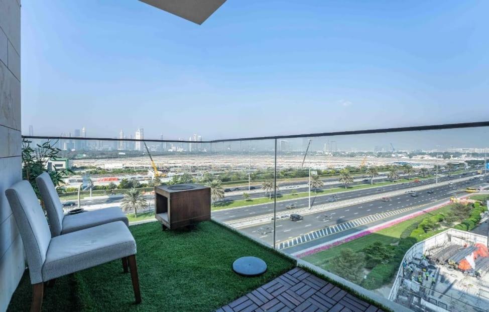 Business And Leisure Hub Apartment *
