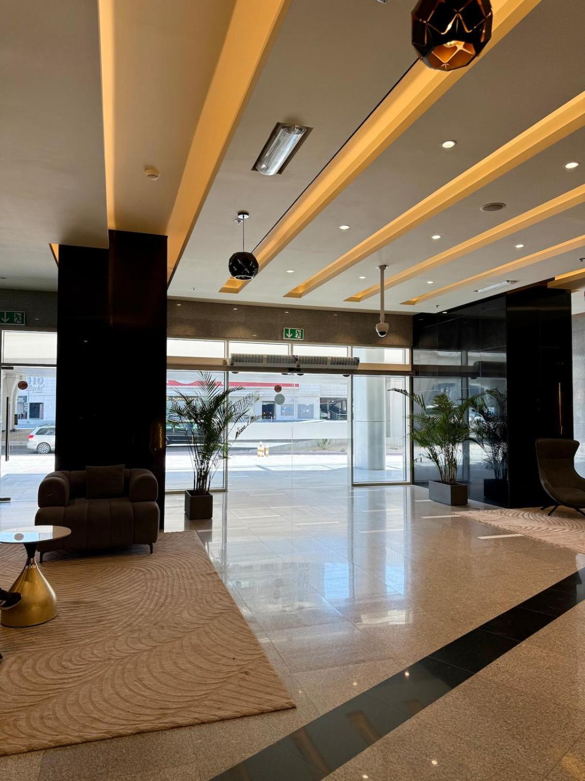 Luxury 1br Downtown View Near Mall * Dubai