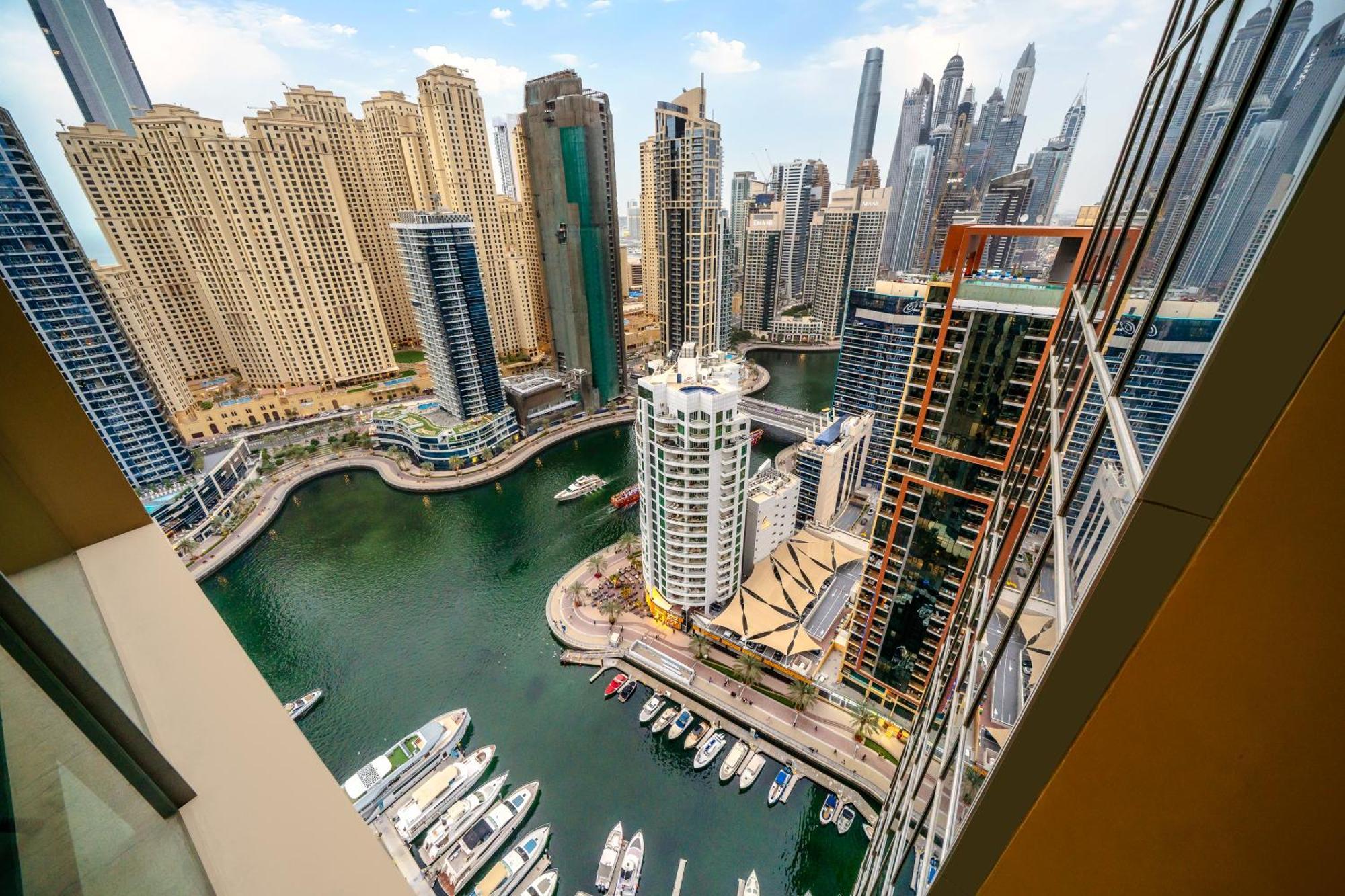 Luxe Living At Jw Marriott The Address Marina