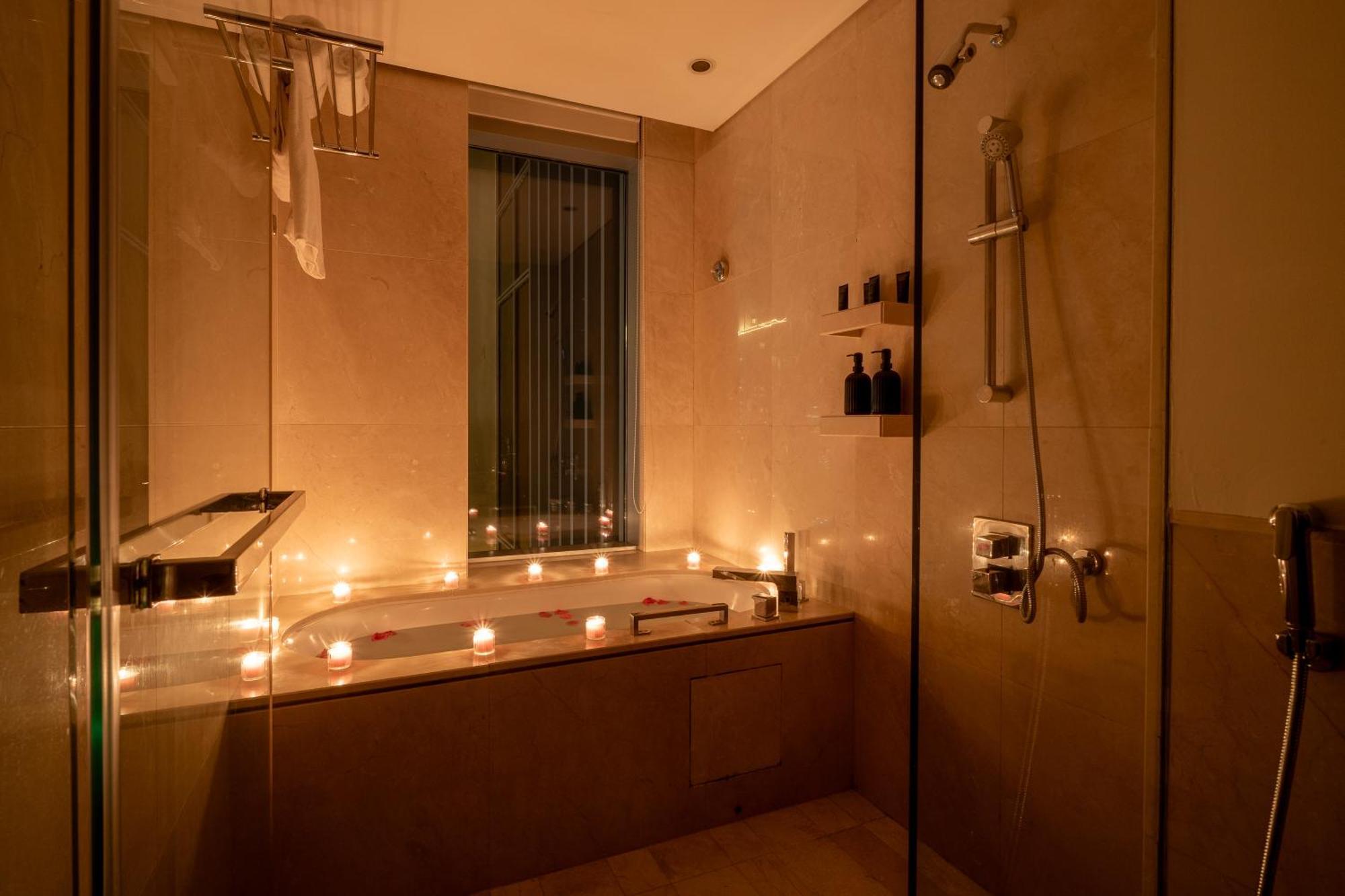 Luxe Living At Jw Marriott The Address Marina Dubai