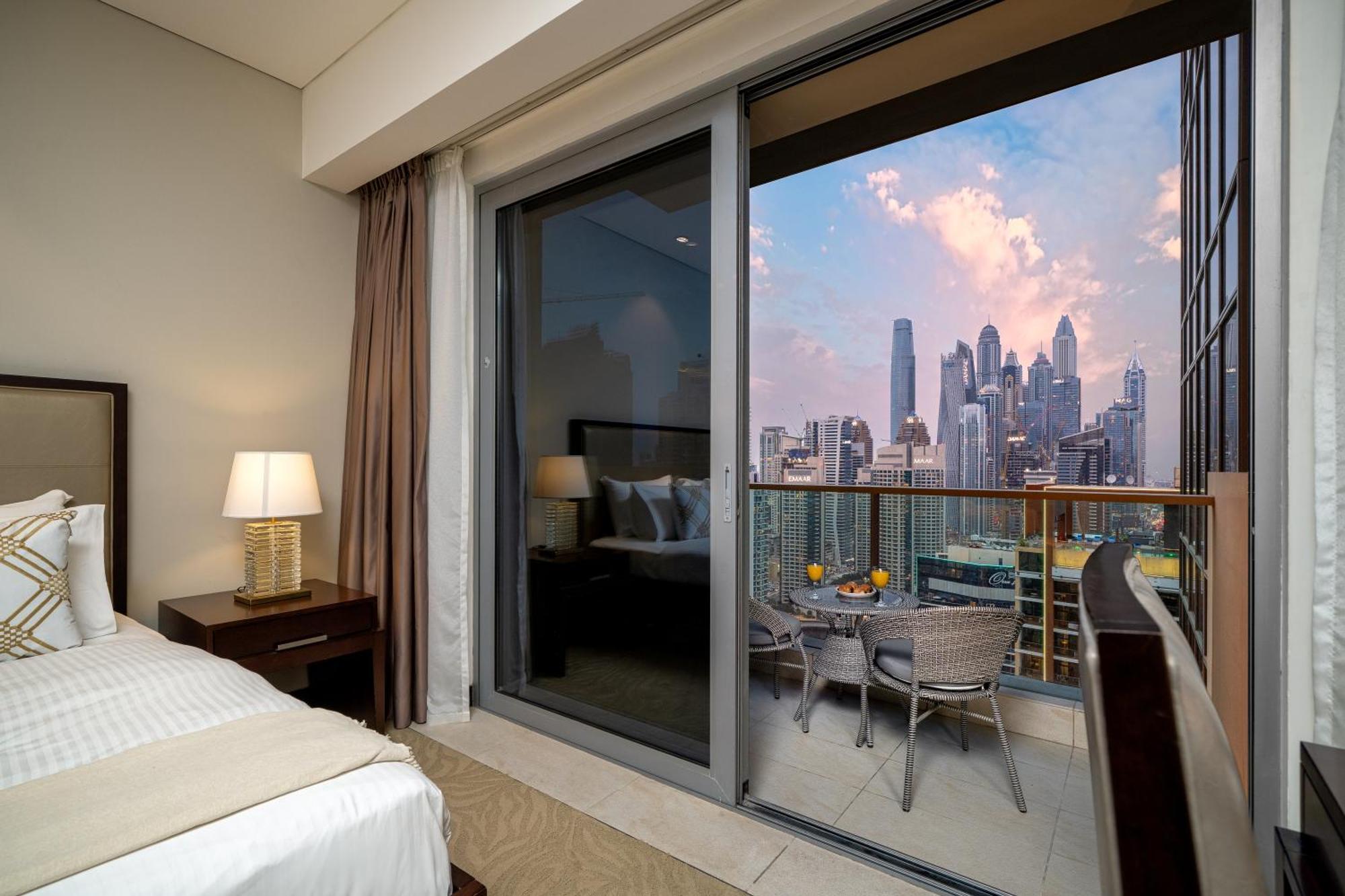 Luxe Living At Jw Marriott The Address Marina *