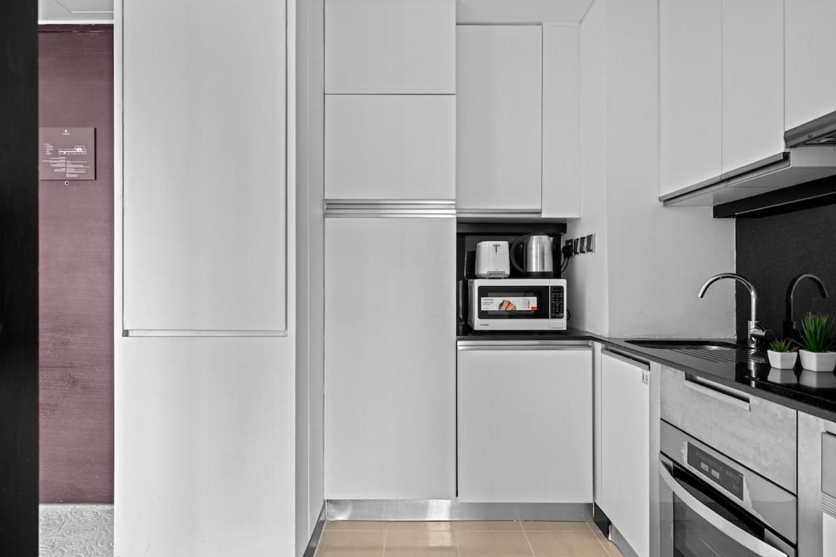 Luxe Living At Jw Marriott The Address Marina Dubai