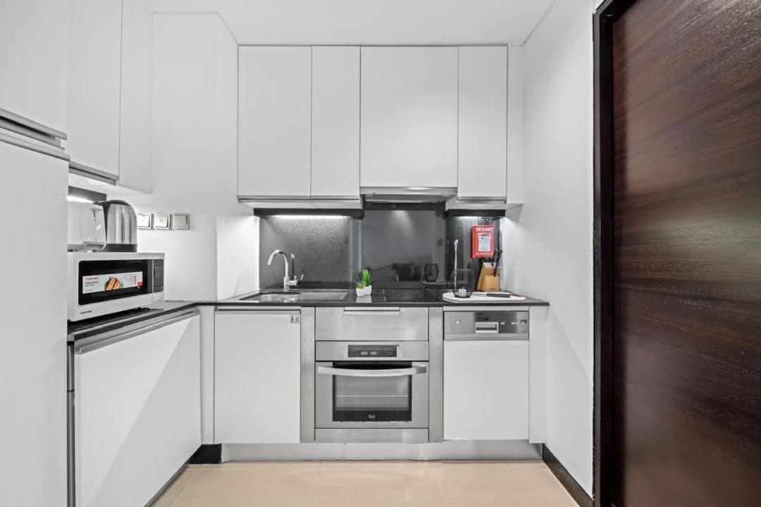 Luxe Living At Jw Marriott The Address Marina *