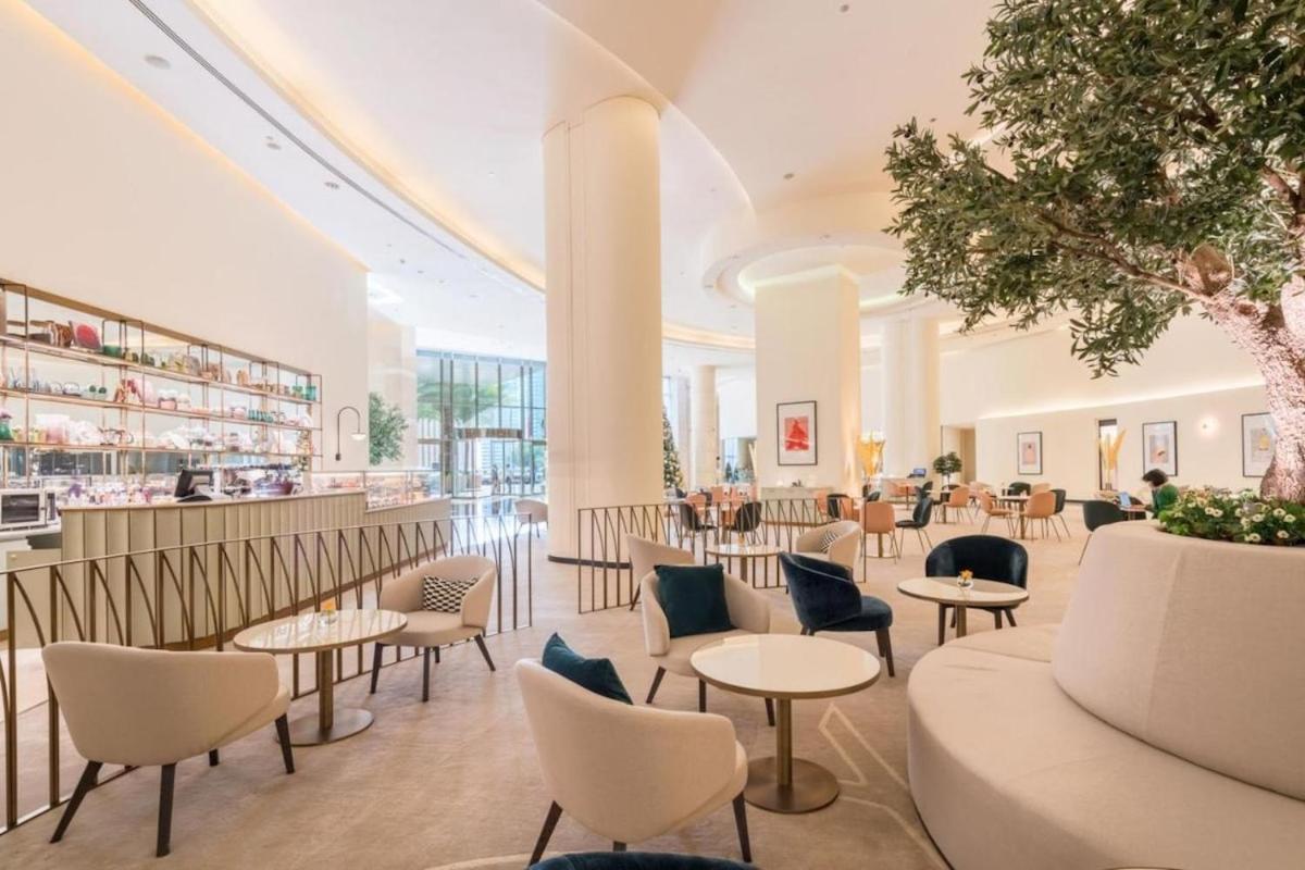 Luxe Living At Jw Marriott The Address Marina Apartment