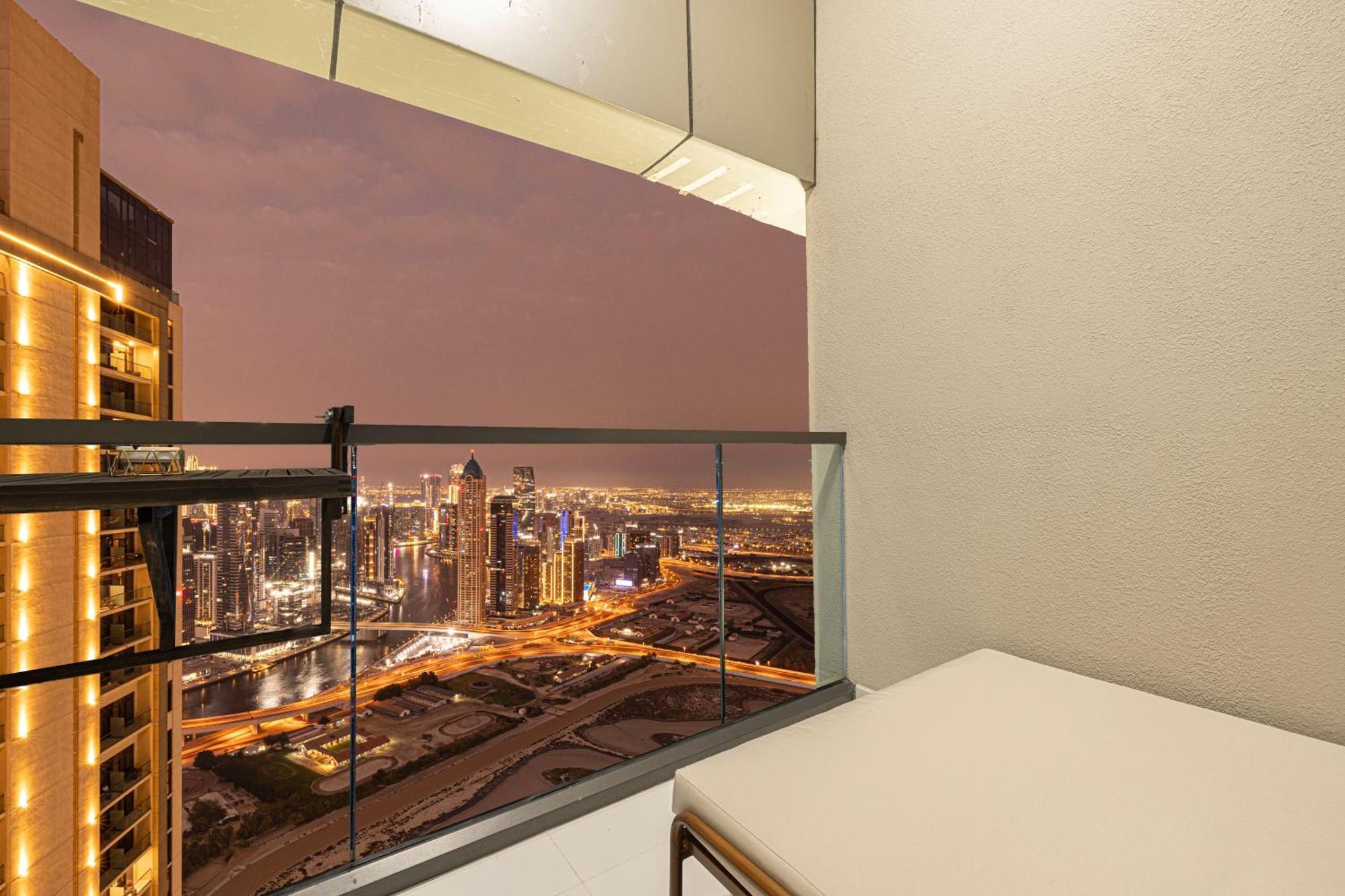 Apartment Urbanhomes - Luxury And Cozy 3bdr In Business Bay Canal View *