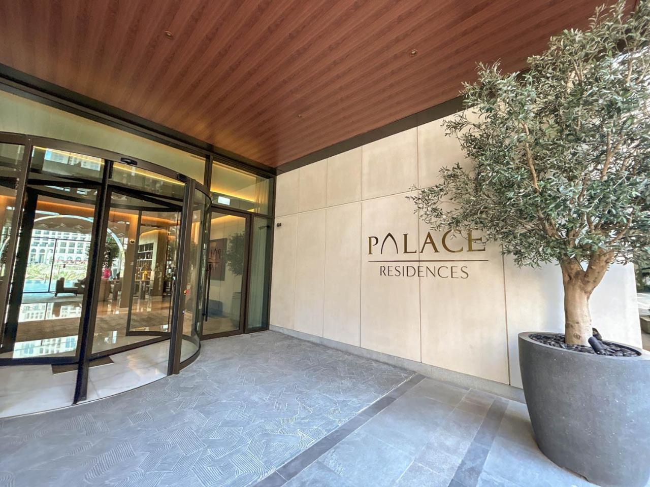 New And Creek View 2br In Palace Residences Dubai