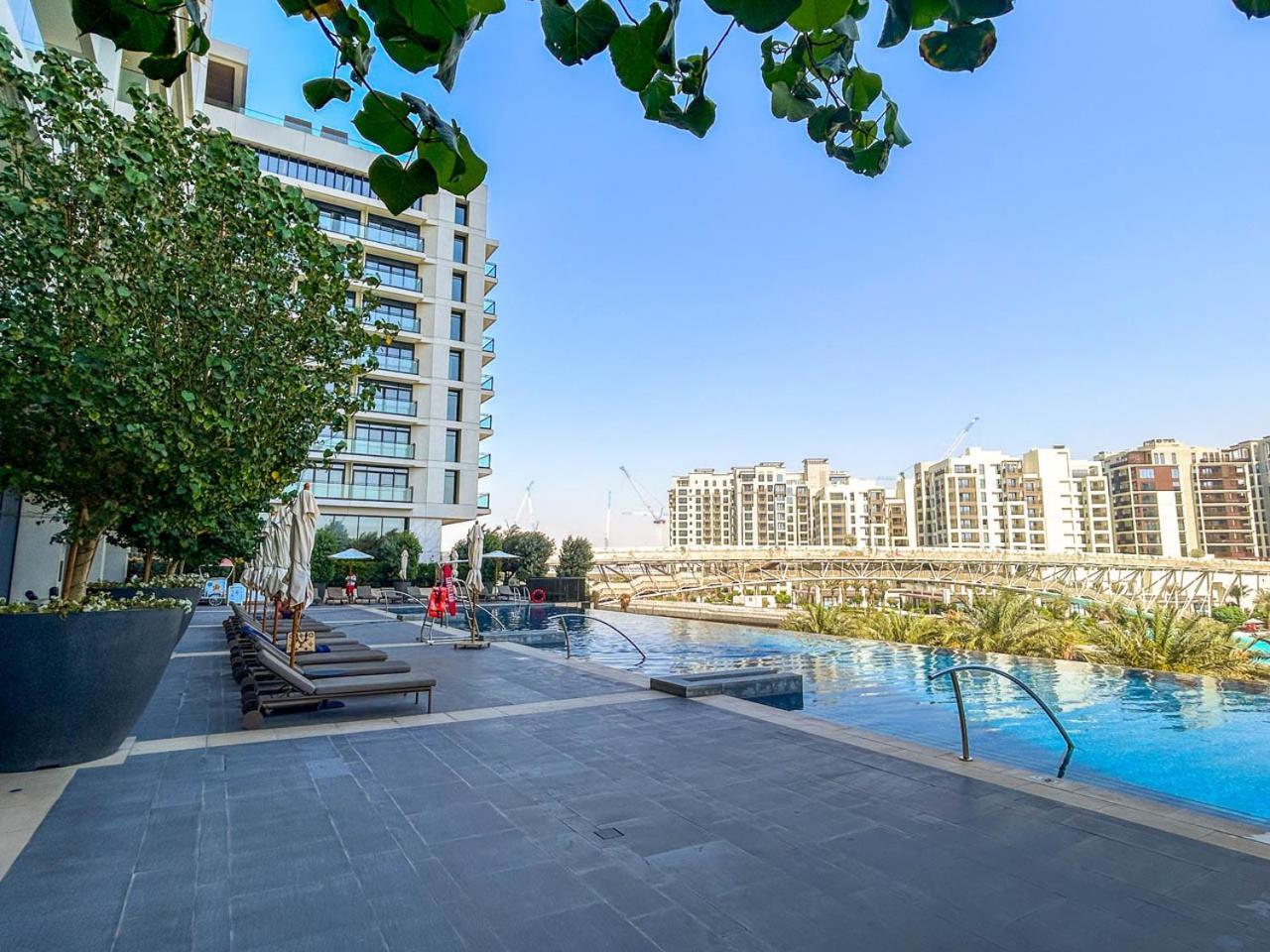 New And Creek View 2br In Palace Residences Dubai
