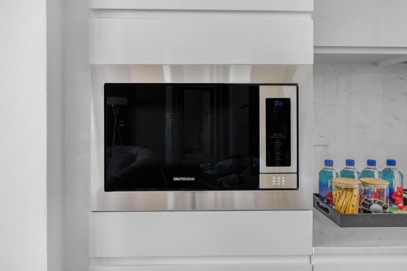 Apartment New And Creek View 2br In Palace Residences *