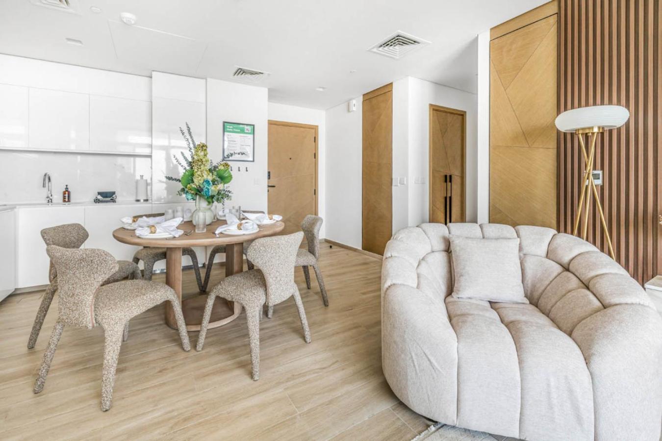 New And Creek View 2br In Palace Residences Apartment Dubai
