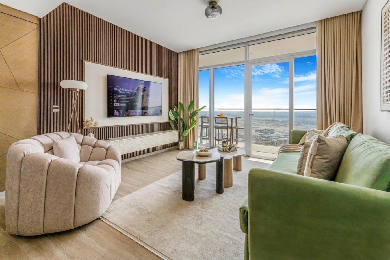 New And Creek View 2br In Palace Residences Apartment Dubai