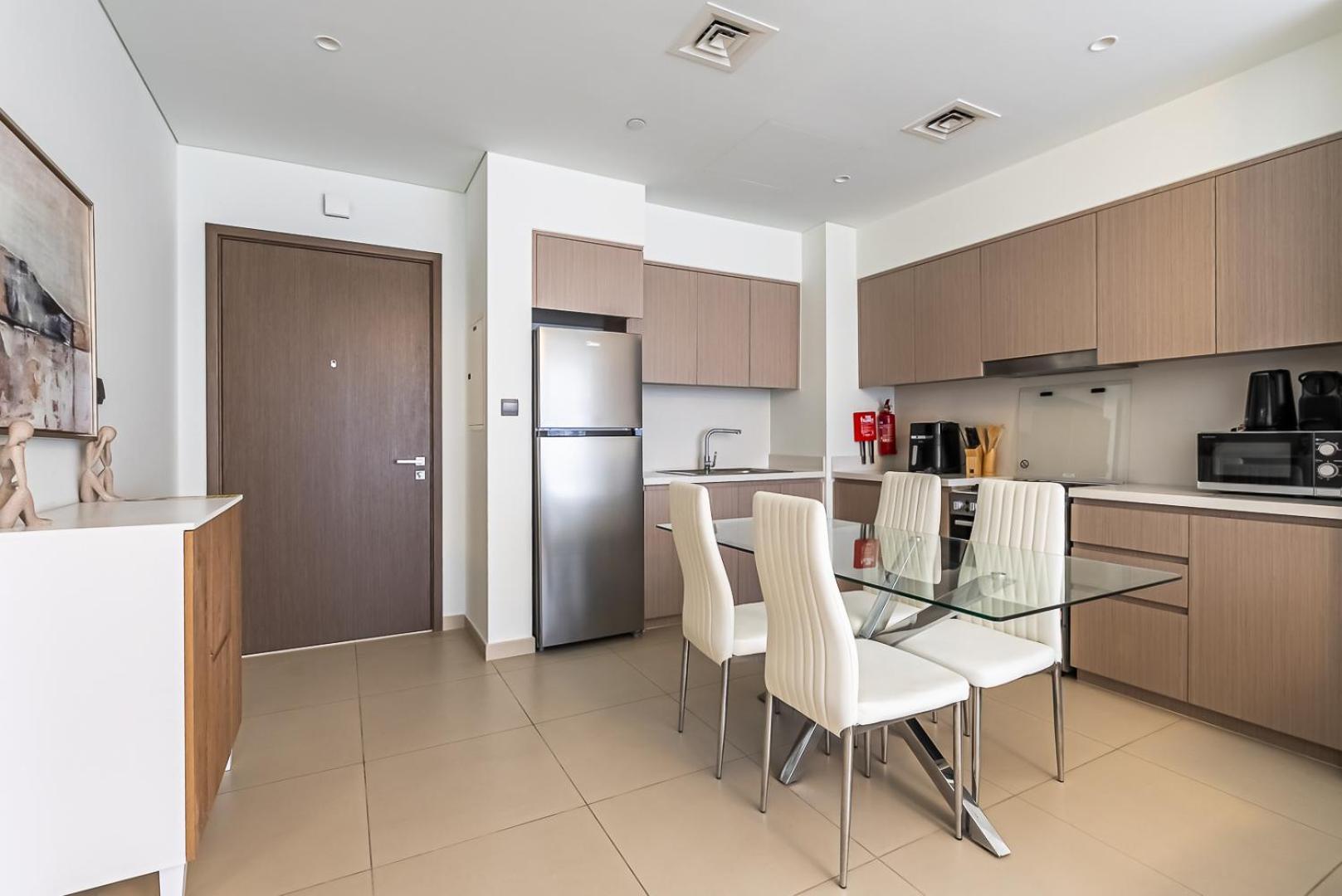 Apartment Downtown Spacious 1 Bedroom On Boulevard 2 Minutes Walking Distance To Burj-khalifa