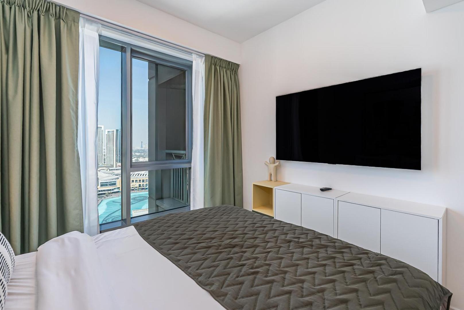 Apartment Downtown Stunning With Breathtaking View On Burj-khalifa & Fountain